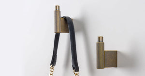 Agățătoare cuier Viefe Arpa, alamă rustică, 55 × 14 × 41 mm