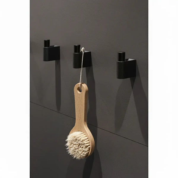 Agățătoare cuier Viefe Casey, negru lava texturat și negru titan lustruit, 23 × 61 mm - imagine 2