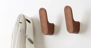Agățătoare cuier Viefe Luv Wood, nuc, 82,2 × 28 × 49,7 mm