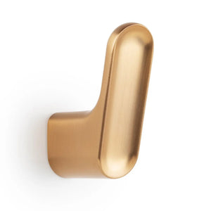 Agățătoare cuier Viefe Luv Zamak, alamă cava periată, 51,2 × 17,5 × 41,1 mm