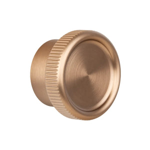 Buton mobilier Viefe Boto, alamă cava periată, Ø 45 mm