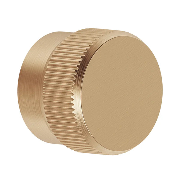 Buton mobilier Viefe Brooklyn Big, alamă cava periată, Ø 40 mm - imagine 3