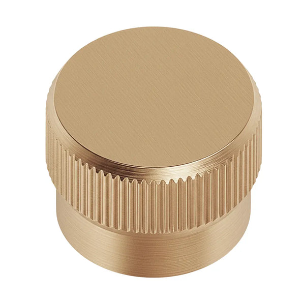 Buton mobilier Viefe Brooklyn Big, alamă cava periată, Ø 40 mm