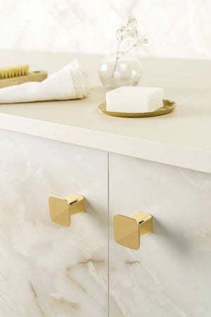 Buton mobilier Viefe Prism, alamă cava periată, 32 × 28 mm - imagine 3