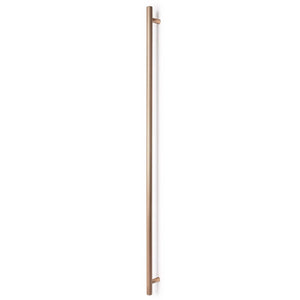 Mâner lung Viefe Boto Big, alamă cava periată, 1122 mm (interax 1024 mm)