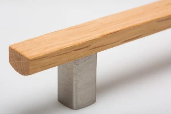 Mâner mobilier Viefe Ara W, oțel inoxidabil și stejar, 284 mm (interax 224 mm) - imagine 3