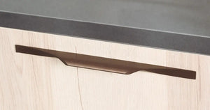 Mâner mobilier Viefe Brikk, bronz antichizat, 140 mm (interax 32 mm)
