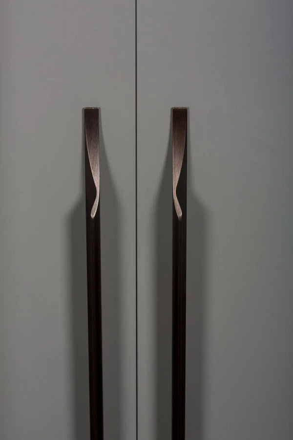 Mâner mobilier Viefe Brikk, bronz antichizat, 290 mm (interax 160 mm)