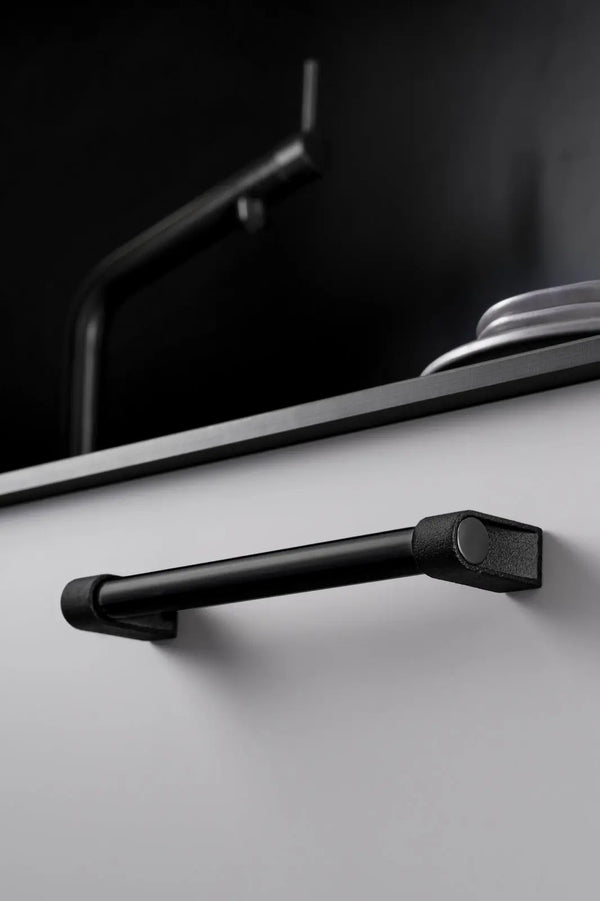 Mâner mobilier Viefe Casey, negru lava texturat și negru mat, 211 mm (interax 192 mm) - imagine 3