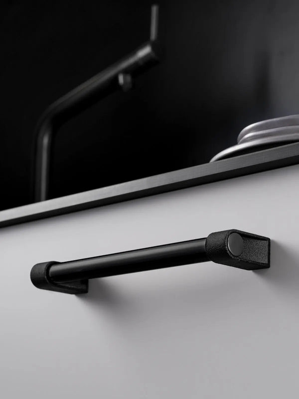 Mâner mobilier Viefe Casey, negru lava texturat și negru mat, 339 mm (interax 320 mm) - imagine 3