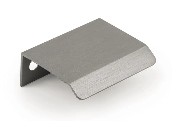 Mâner mobilier Viefe Cruve, gri periat, 45 mm (interax 32 mm)