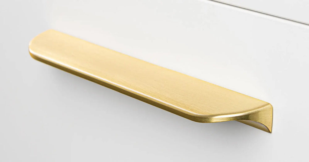 Mâner mobilier Viefe Nick, alamă periată, 178 mm (interax 160 mm)