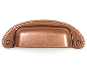 Mâner mobilier Viefe Petra, cupru antichizat, 97 mm (interax 64 mm)