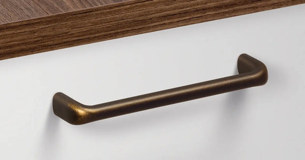 Mâner mobilier Viefe Redo, alamă antichizată, 137 mm (interax 128 mm)