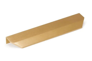 Mâner mobilier Viefe Vann, alamă shadow periată, 200 mm (interax 128 mm)
