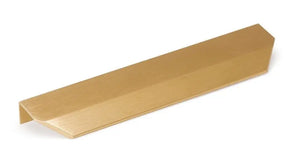 Mâner mobilier Viefe Vann, alamă shadow periată, 350 mm (interax 256 mm)