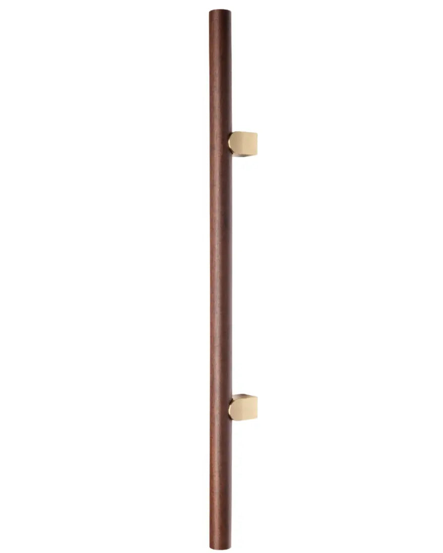 Mâner spațial Viefe Kumo Wood Big, nuc și alamă periată, 610 mm (interax 320 mm)