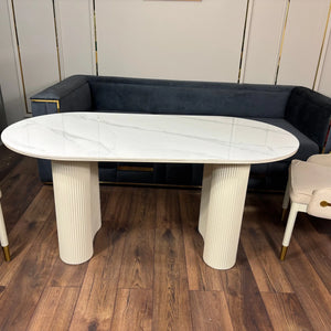 Masa dining din lemn cu blat compozit si picior inox Althea - KM164 Lussoline