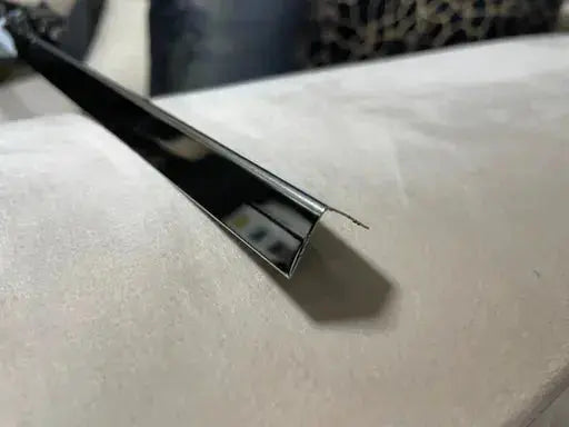 Profil inox, tip cornier cu laturi tesite, crom oglinda, 15x15mm, lungime 2700mm - lussoline