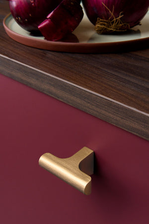 Buton mobilier Viefe Hinoki, alamă cava periată, 60 × 36,7 mm - imagine 2