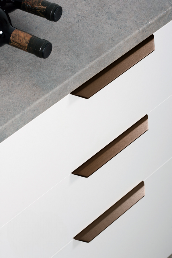 Mâner mobilier Viefe Vann, bronz periat, 350 mm (interax 256 mm) - imagine 3