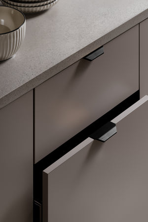 Mâner mobilier Viefe Vann, negru titan, 100 mm (interax 64 mm) - imagine 3